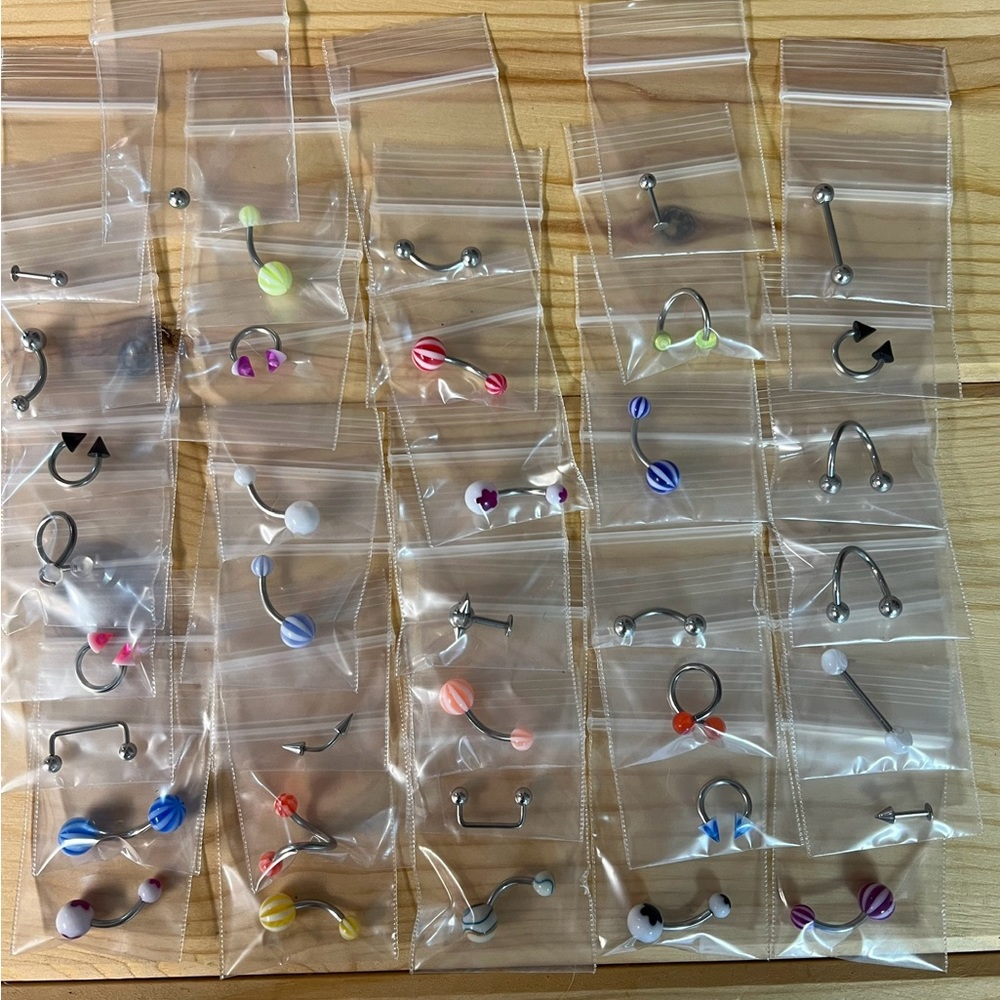 Bulk Lot of 316L Surgical Steel Pierced Body Jewelry 36 pieces 1 Extra Ball NWOT